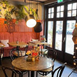 St Maxime À l'intérieur