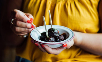 Javaans Eetcafe Bv Beek En Donk Boisson