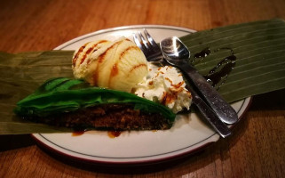 Javaans Eetcafe Bv Beek En Donk Nourriture