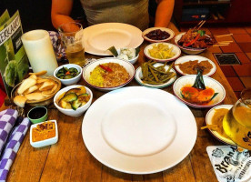 Javaans Eetcafe Bv Beek En Donk Boisson