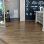 Long Sing À l'intérieur