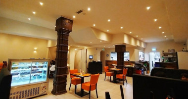 Krishna Vilas Eindhoven À l'intérieur