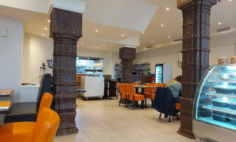 Krishna Vilas Eindhoven À l'intérieur