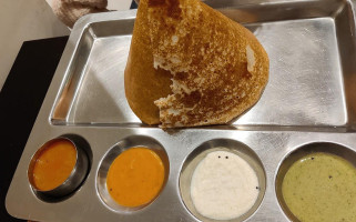 Krishna Vilas Eindhoven Nourriture