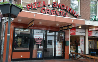 Oriental Pizzeria Shoarma outside