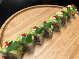 Awan Sushi Nourriture