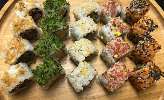 Awan Sushi Nourriture