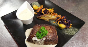 Henriet Pascal Comida