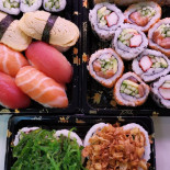 Aroi Sushi Heemskerk Comida