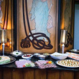 Adelaars À l'intérieur