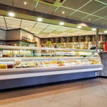 Adelaars À l'intérieur