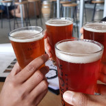 Oproer Biercafé Bebida