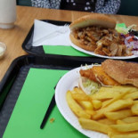 Helal Burgers Shoarma Kanaleneiland Nourriture