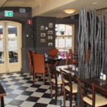 Greek Taverna Dentro