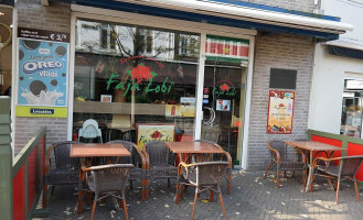 Faja Lobi Extérieur