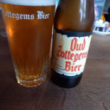 De Zwalmkoets Bebida