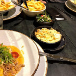 Den Overkant Nourriture