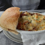 Nikolaus Grill Nourriture