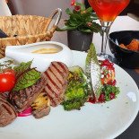 Lientje's Bistro Comida