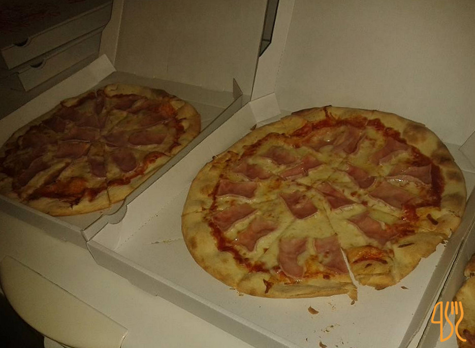 Au P'tit Creux Nourriture