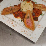 Le Dekale Nourriture