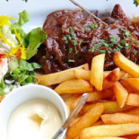 Les Cousines Nourriture