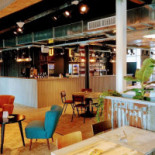 Dekol À l'intérieur