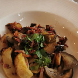 Une Autre Epoque Nourriture