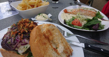 De Slappen Uier Nourriture