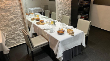 Hostellerie Le Prieure Saint-gery À l'intérieur