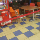 L.m. Snack À l'intérieur