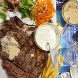 Mr Bernard Nourriture