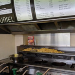 Friterie Dadou À l'intérieur