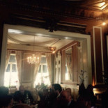 Déjeuner Sur L'herbe À l'intérieur