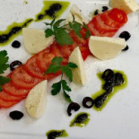 A-mano Ii Nourriture