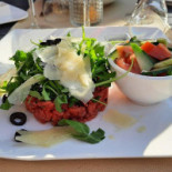 A-mano Ii Nourriture