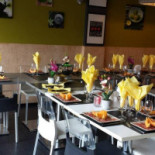 La Cour Interdite Dentro