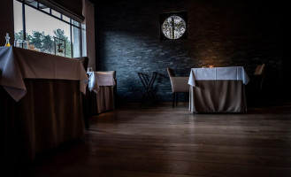 Kris À l'intérieur