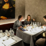 Avenue Madeleine À l'intérieur