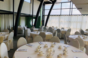 De Zonnevallei Dentro