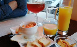 De Witte Ezel Bebida