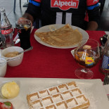 Nobelstede Nourriture