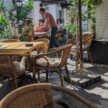 Manzo's Tapas Bistro Extérieur