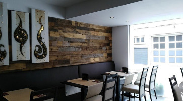 P.s. Thai À l'intérieur