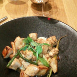 Chermanne Nourriture