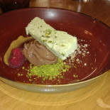 Chermanne Nourriture