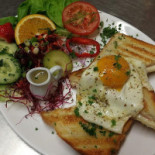 De Korenbloem Comida