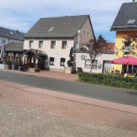 Fleur De Lin Exterior