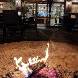 Val De La Cascade Dentro