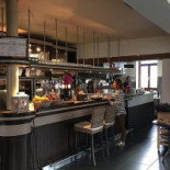 Val De La Cascade Dentro